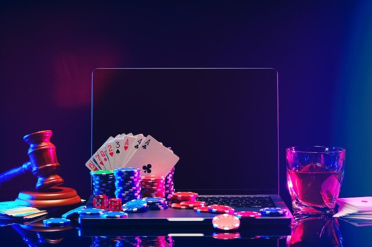 Antarmuka aplikasi mobile yuhuslot yang menampilkan permainan slot, dealer langsung, dan opsi taruhan olahraga